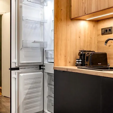Apartman Downtown Luxury By Stlcz With 2 Bathrooms