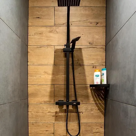 Downtown Luxury By Stlcz With 2 Bathrooms Budapeszt