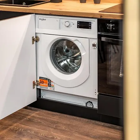 Downtown Luxury By Stlcz With 2 Bathrooms *