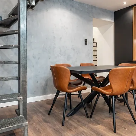 Lägenhet Downtown Luxury By Stlcz With 2 Bathrooms *