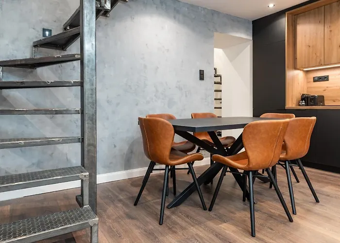 Lägenhet Downtown Luxury By Stlcz With 2 Bathrooms *